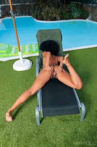 Choco Babe Selva Lapiedra