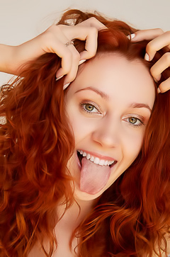 Cherry Candle Flaunts Her Lush-lipped Pussy And Sexy Ass