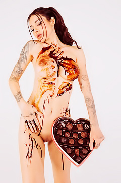 Diana Melison With Hot Big Boobs And Sexy Body