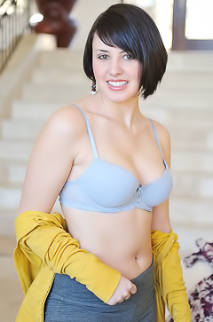 Zeba In Zucchini Nudes